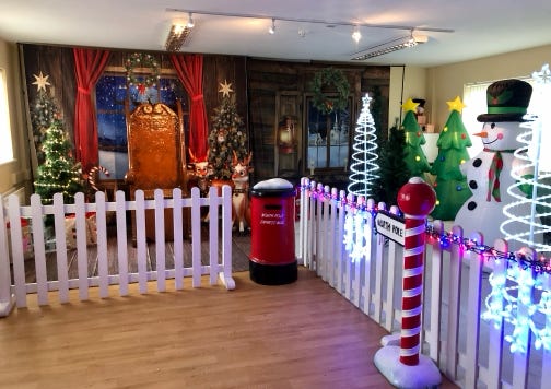 Christmas theming hire Northern Ireland, Belfast, Derry, Londonderry, Craigavon, Newtownabbey, Castlereagh, Lisburn, Ballymena, Lurgan, Portadown, Newtownards, Newry, Carrickfergus, Antrim, Coleraine, Omagh, Larne, Bandbridge, Armagh, Dungannon, Enniskillen, Cookstown, Limavady, Downpatrick, Ballymoney,  Magherafelt, Portrush, Ballycastle, Maghera